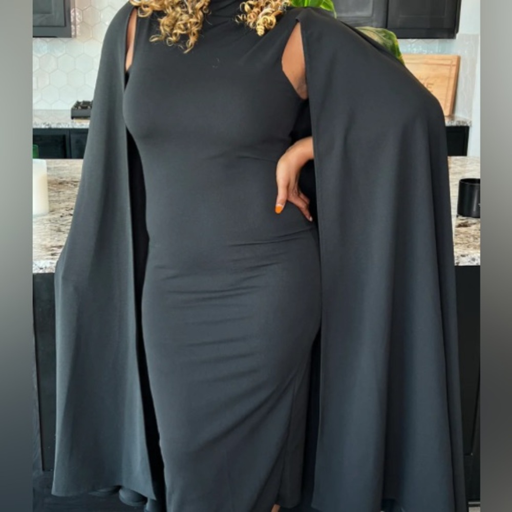 Cape cloak maxi Dress